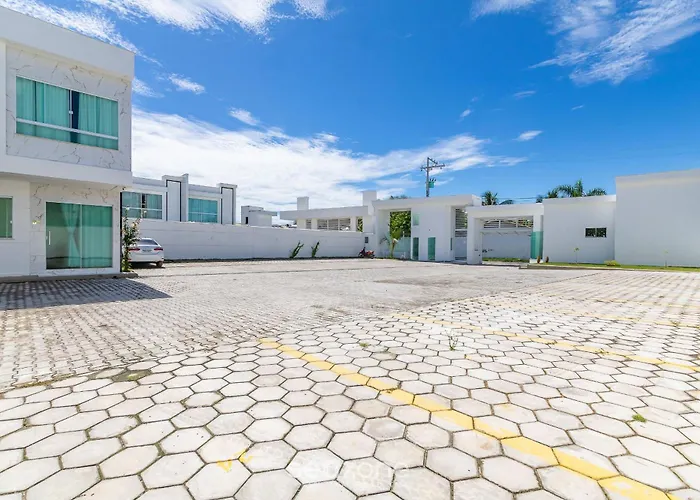Belo apto a 400m da Praia de Taperapuã EDT0019 Porto Seguro